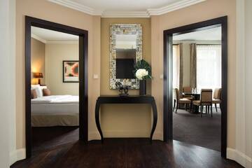 Фото номера Президентский люкс Отель Modrzewie Park Hotel &amp; SPA г. Шавница 5